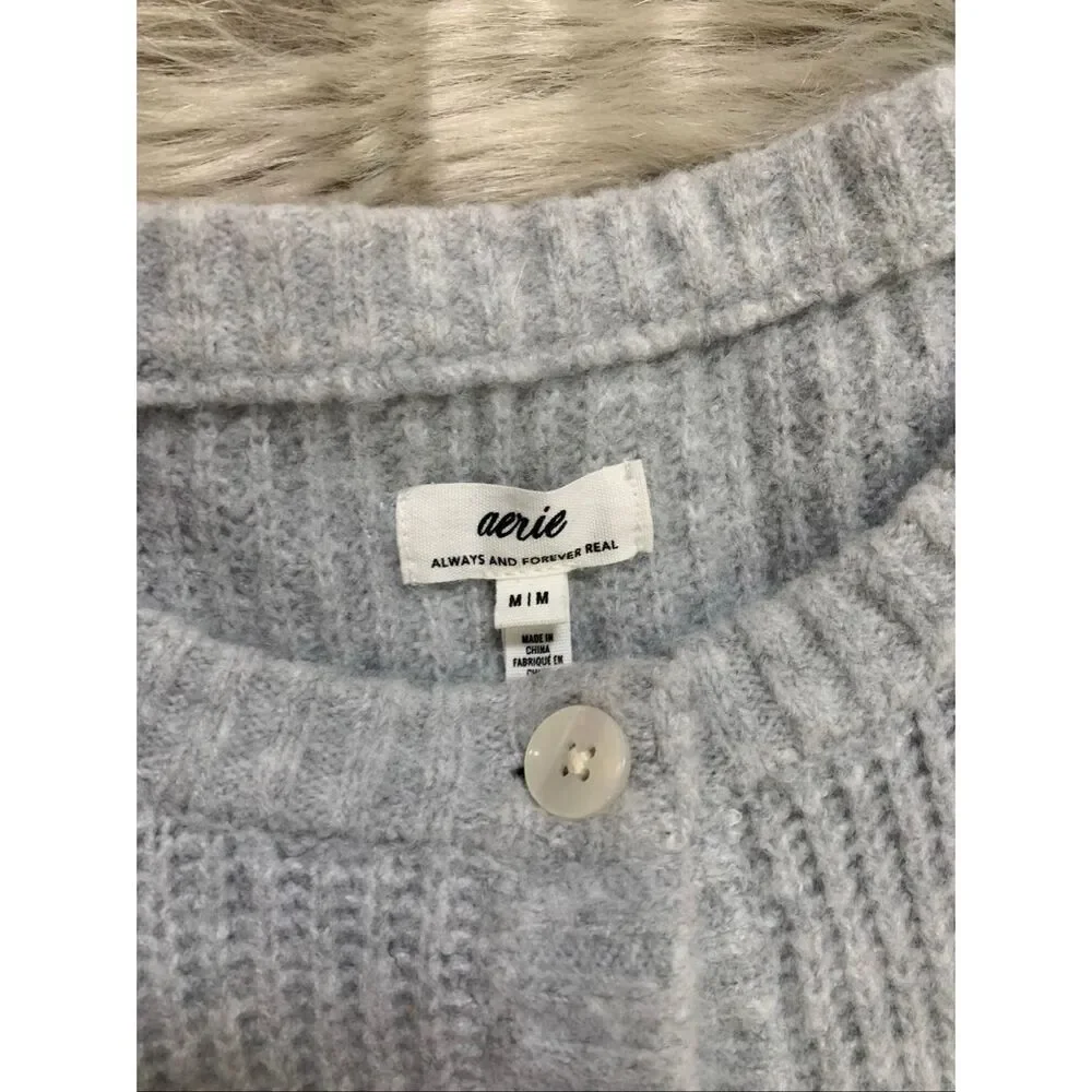 Aerie UnREAL Gray Short Sleeve Button Cardigan Sweater size Medium